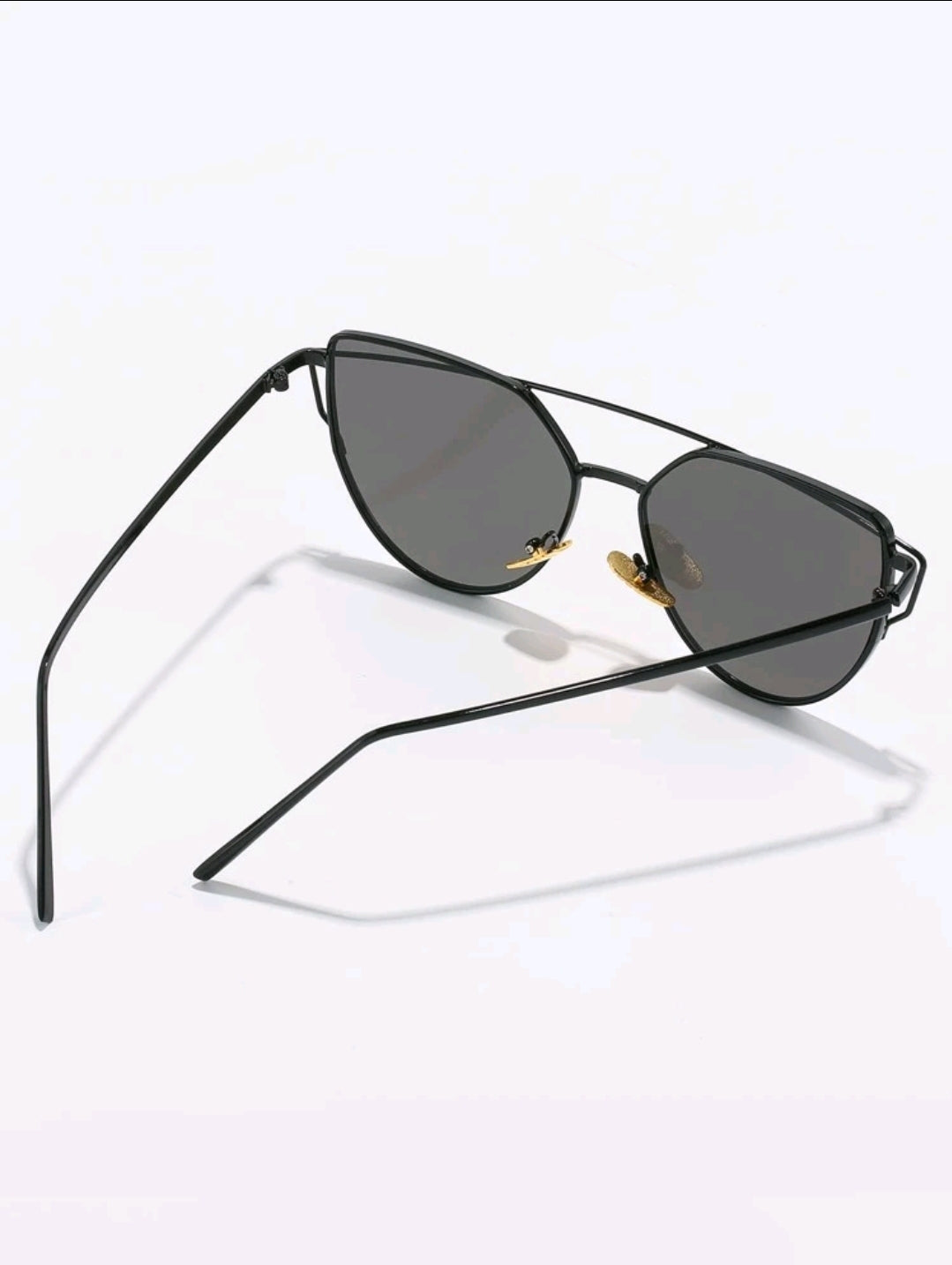 Metal Frame Fashion Glasses