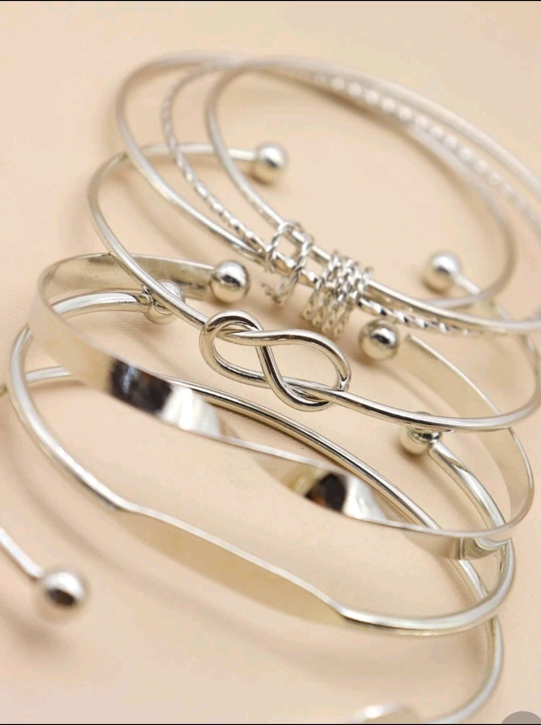 Twist Detail Knot Decor Bangle- 5pc